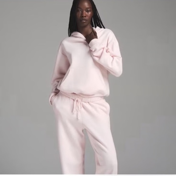 SKIMS Tops - SKIMS Light Pink Cozy Sweat Set